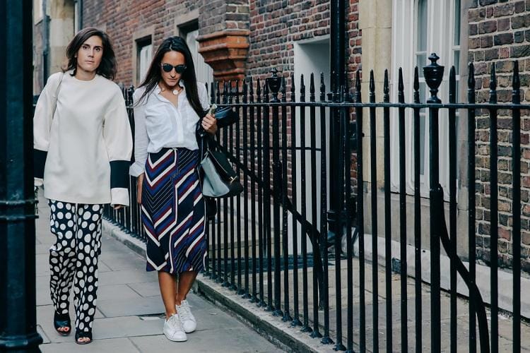 5 Trik Tampil Fashionable Saat Kerja yang Terinspirasi dari Street Style