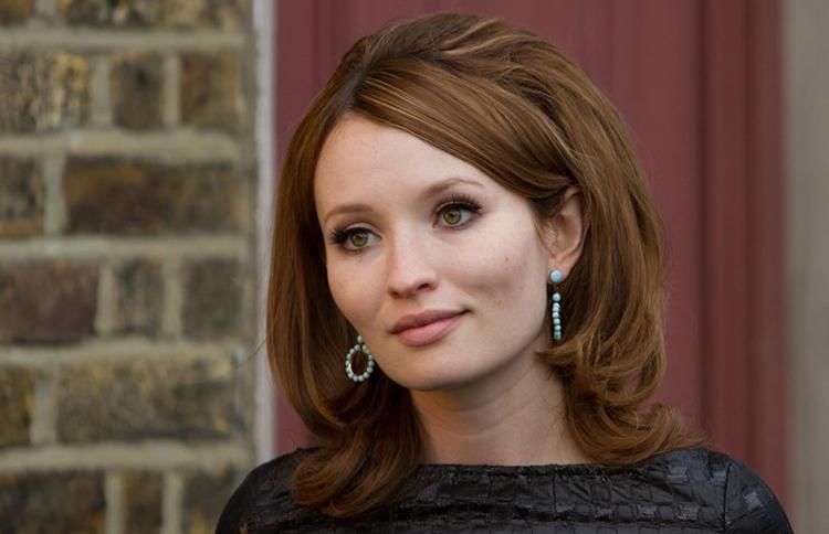 colourmevintageclothing.blogspot.com