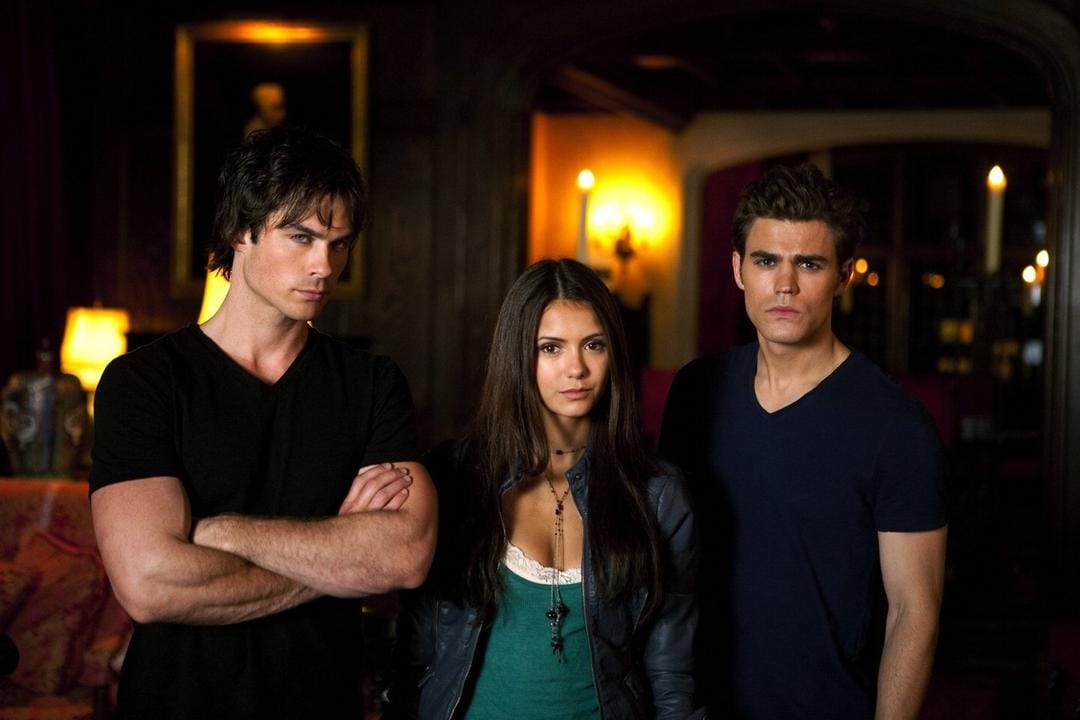 www.vampirediarieswikia.com