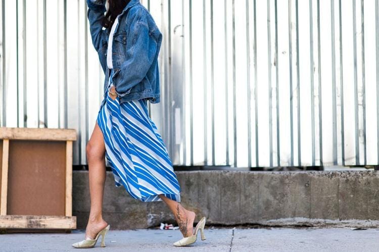 Trend Alert! Oversized Denim Jacket Siap Membuat Tampilanmu Lebih Swag
