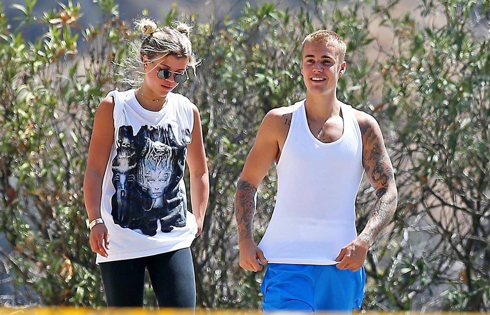 www.intouchweekly.com