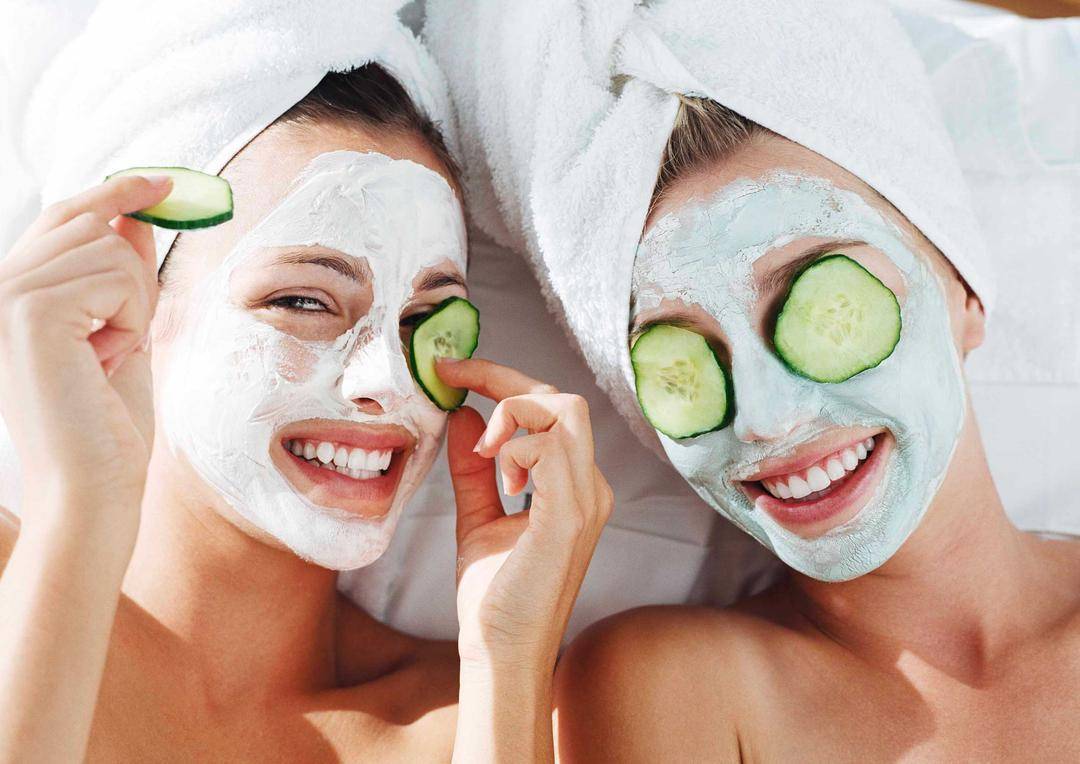 http://imperfectlynatural.com/natural-face-masks/