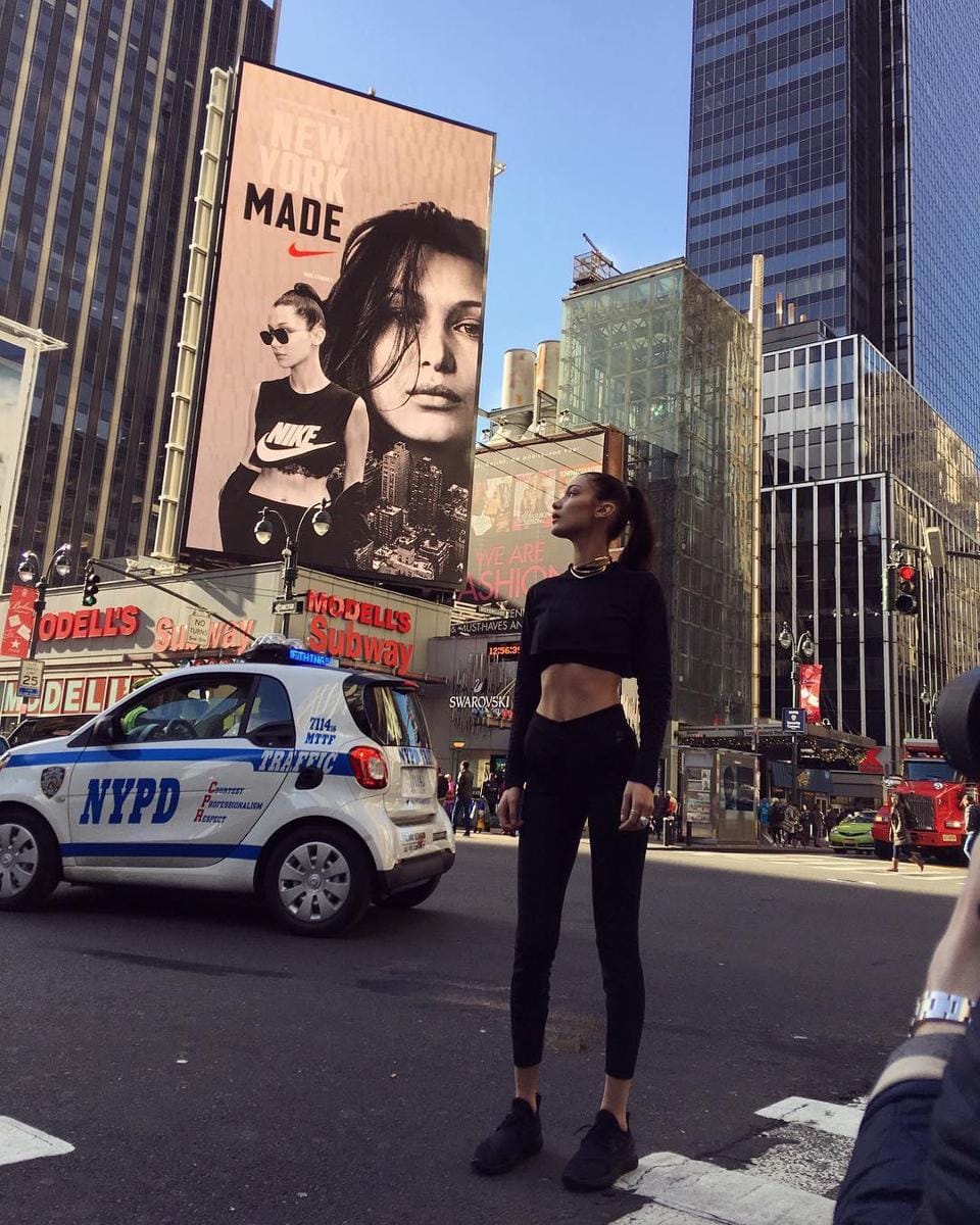 Instagram : @bellahadid