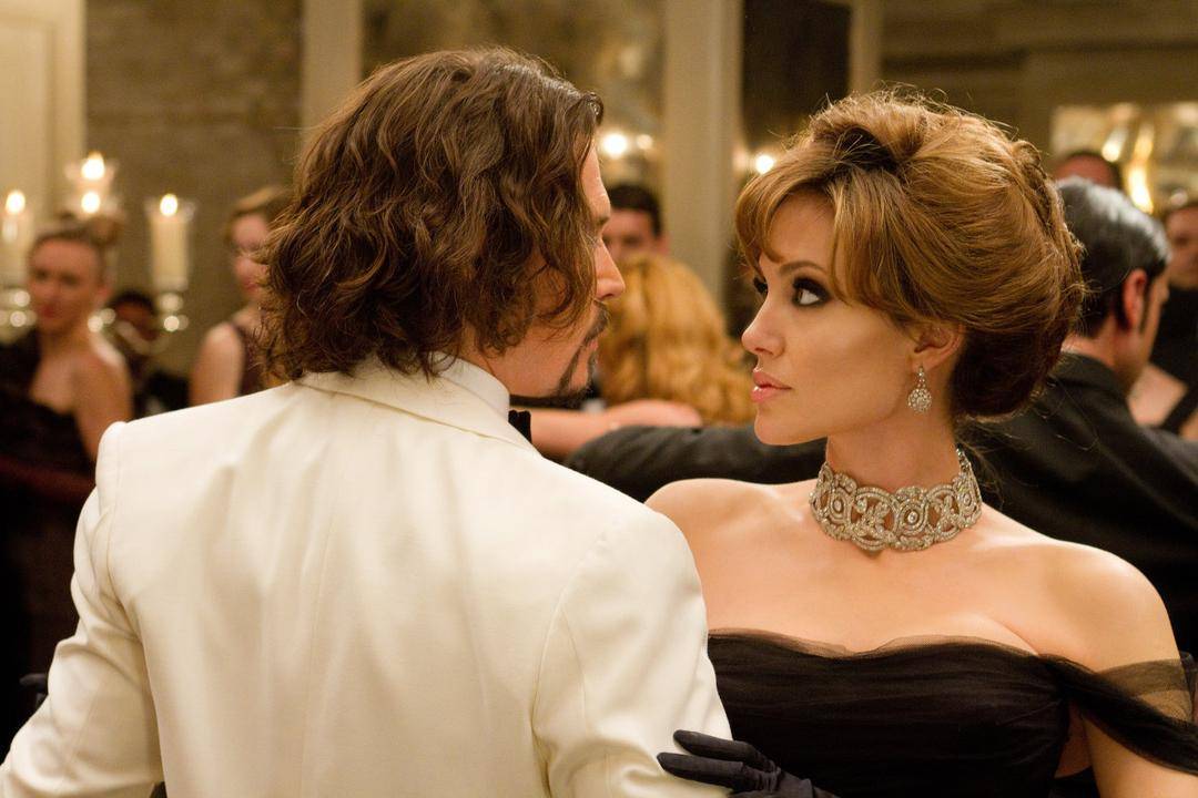 The Tourist/Spyglass Entertainment/blackfilm.com