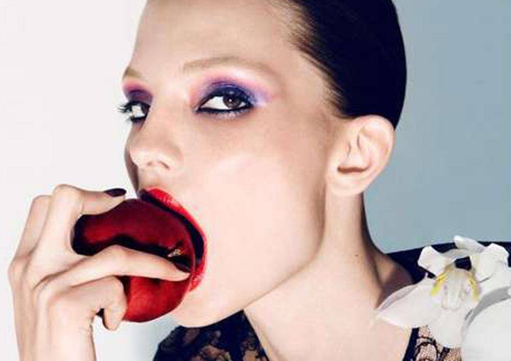 Trendhunter.com/Carola Remer/ Vogue Germany Sept'2011