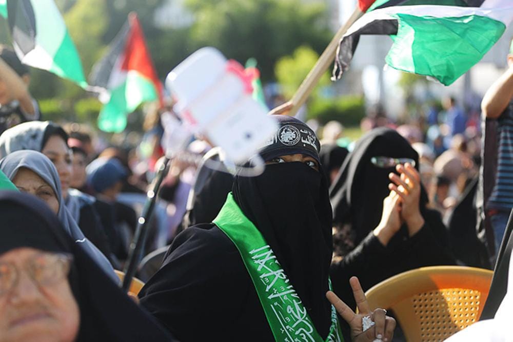 Photographer: MomenFaiz