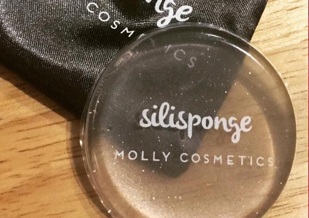Via Instagram/ @mollycosmetics