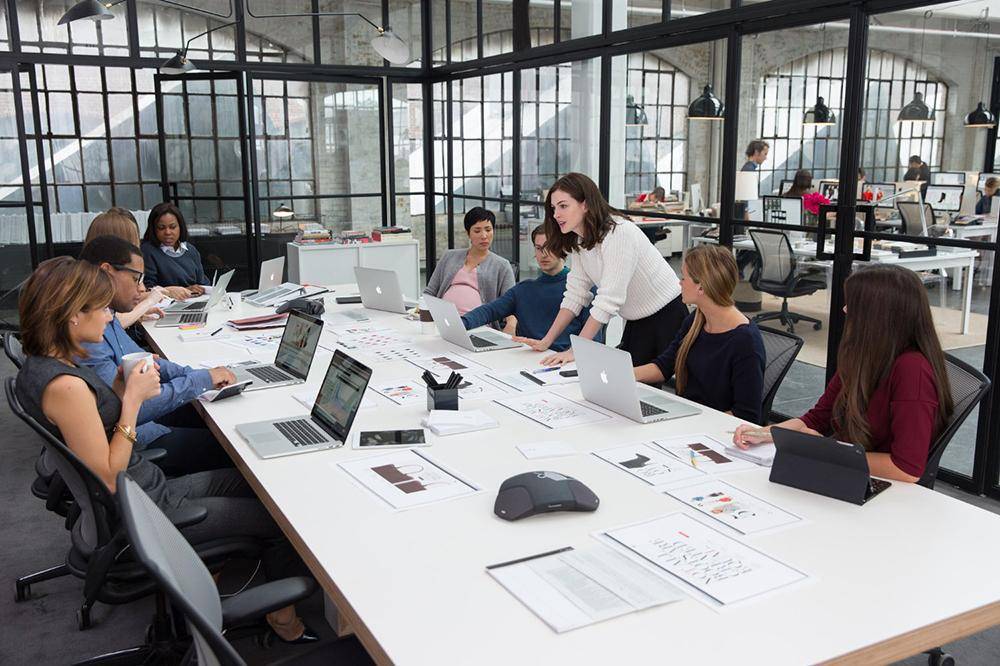 The Intern Movie/Warner Bros. Picture/www.imdb.com