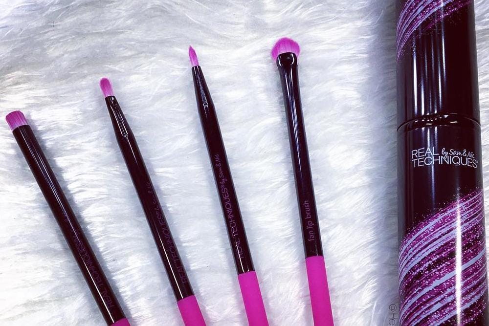 Instagram:@hellomissniki