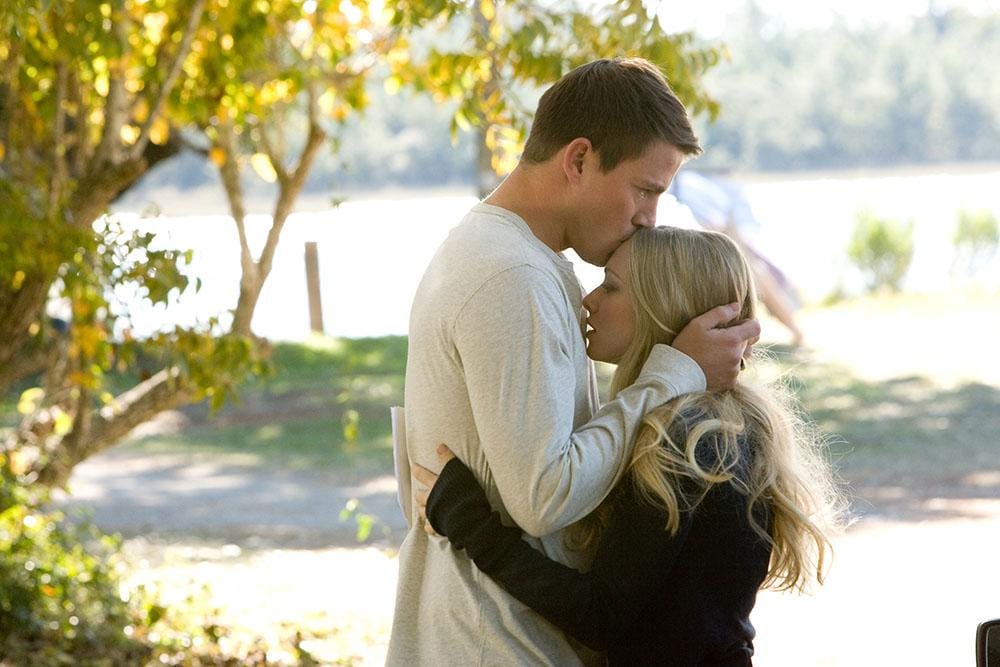 Dear John/ Screen Gems, Relativity Media, Temple Hill Entertainment/www.playbuzz.com