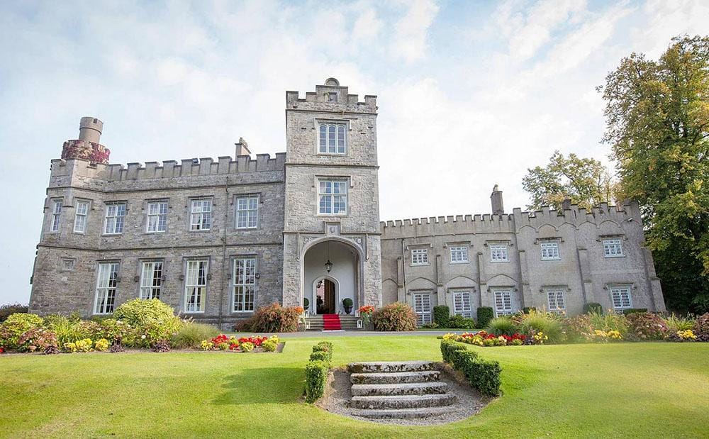 www.luttrellstowncastle.com