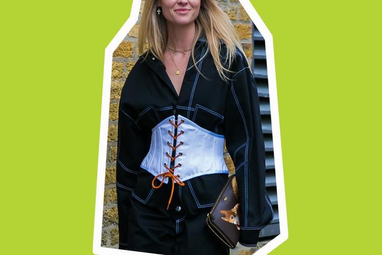#PopbelaOOTD: Yuk Tambahkan Belt Korset ke dalam Look Kamu!