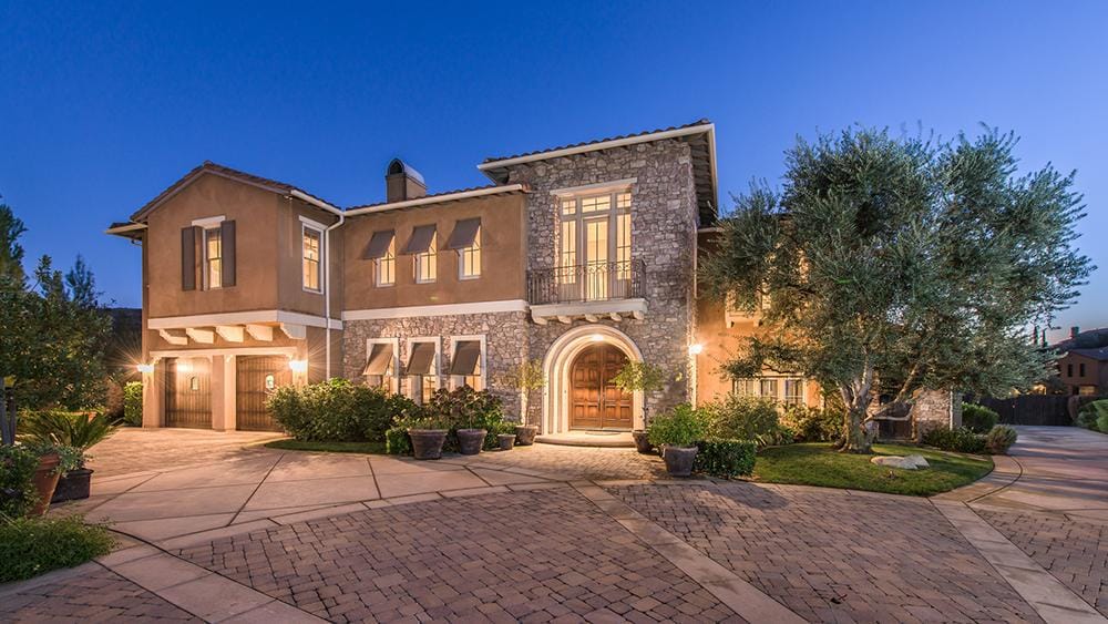 Marc & Tiffany Angeles / Unlimited Style Photography