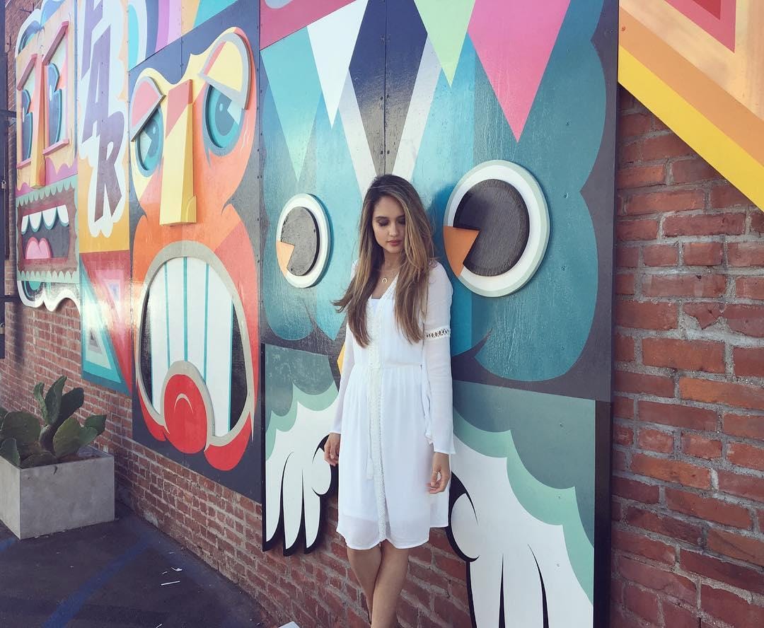 via Instagram: @claurakiehl