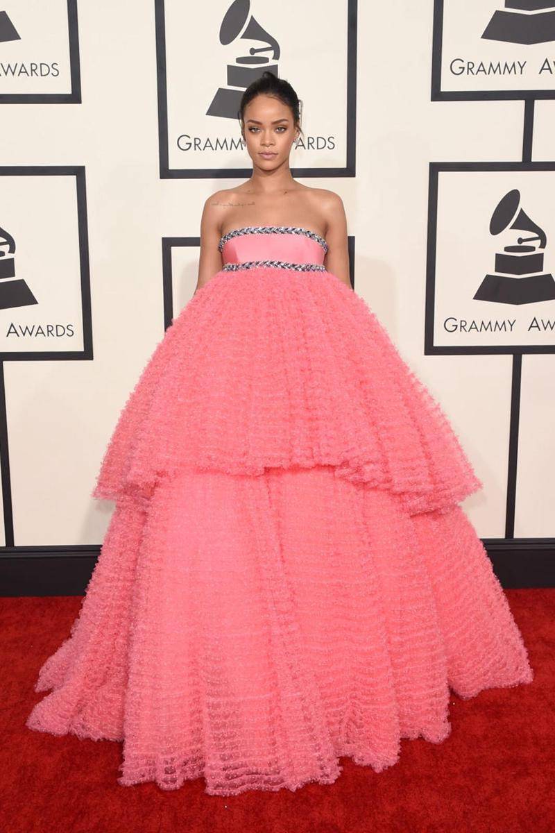 www.marieclaire.com
