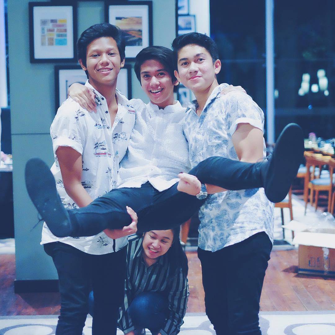 www.instagram.com/iqbaal.e/