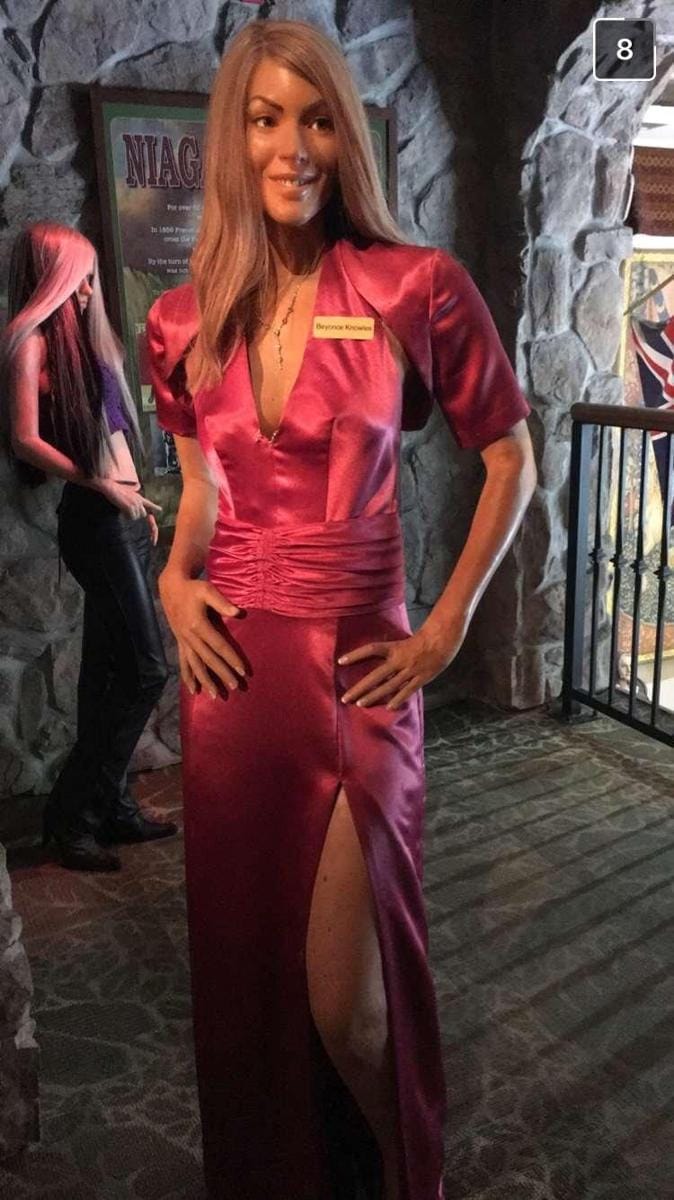 twitter.com/Winklahh