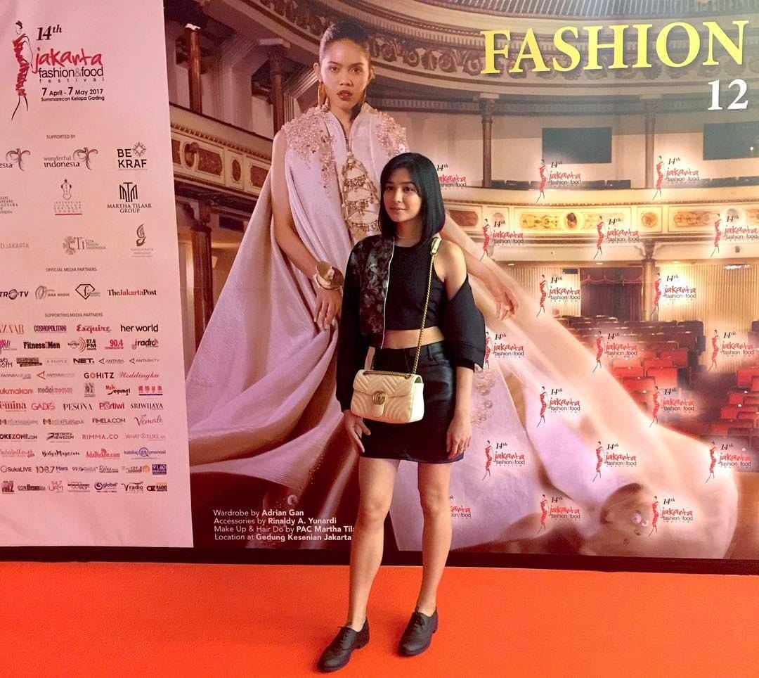 Instagram: @miktambayong