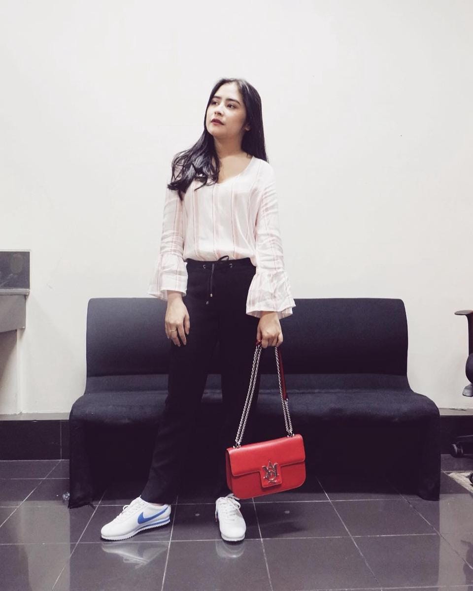 Instagram: @prillylatuconsina96