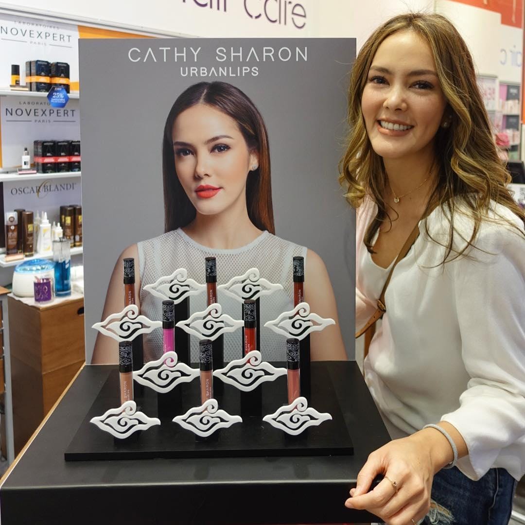 instagram.com/cathysharon