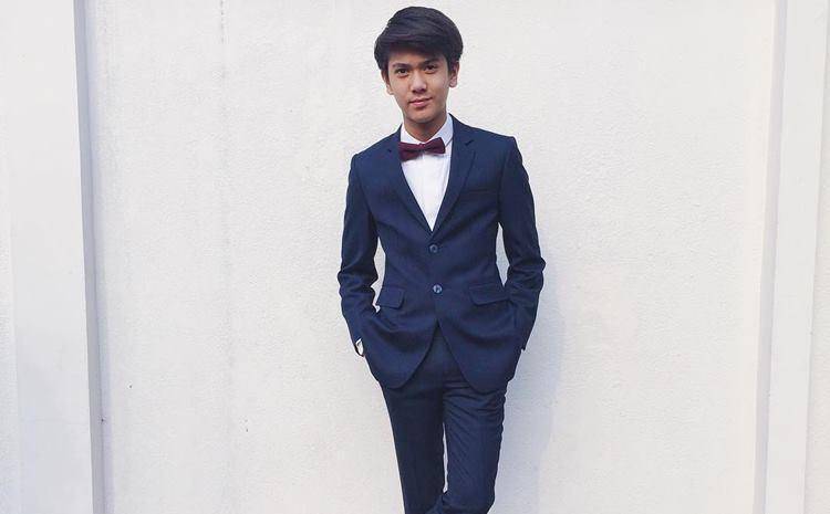 Instagram @iqbaal.e