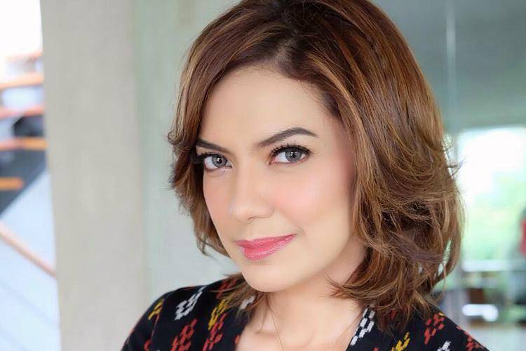 Instagram: @najwashihab