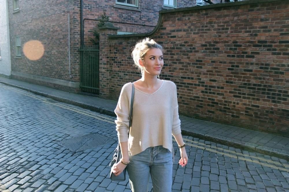 behindtheblonde.co.uk