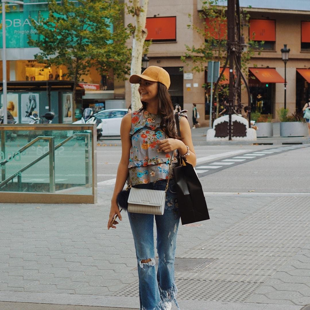 Instagram: @amandarawles