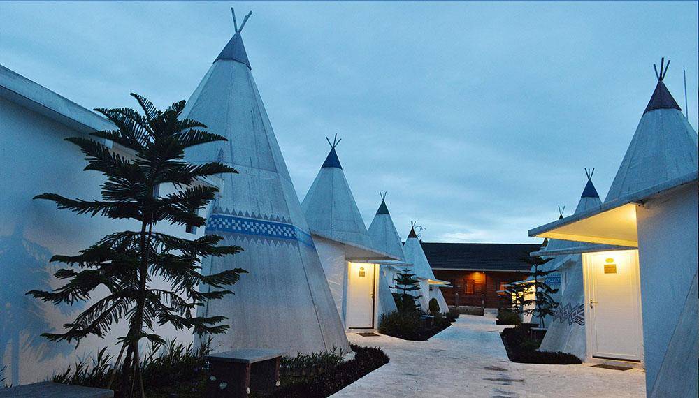 www.thehighlandparkresortbogor.com
