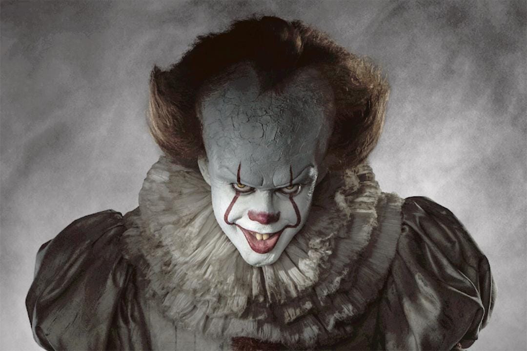 Pemeran Badut Di Film IT Ternyata Ganteng Parah!