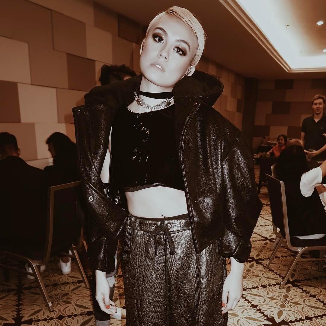Instagram: @agnezmo
