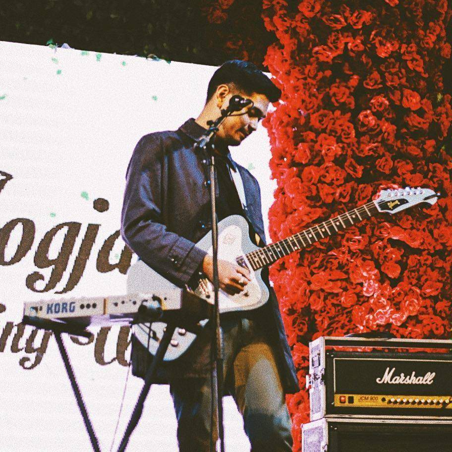 https://www.instagram.com/petra_sihombing