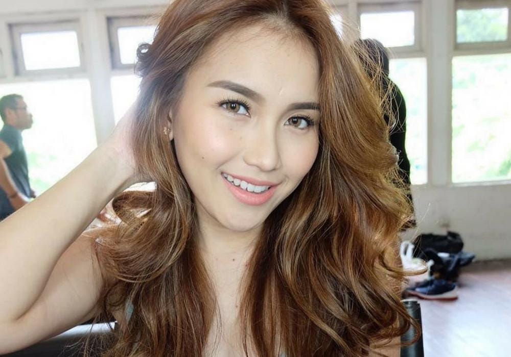instagram.com/ayutingting92