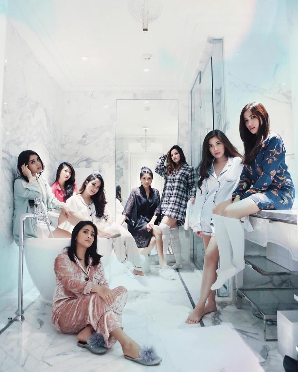 Instagram: @ramadhaniabakrie