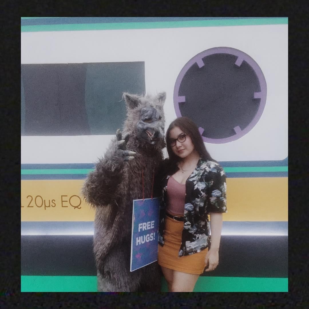 Instagram: @audrey.davis