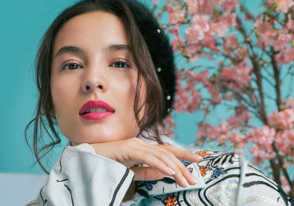 Begini Cantiknya Chelsea Islan dan Sang Ibu dengan Riasan Khas Indonesia