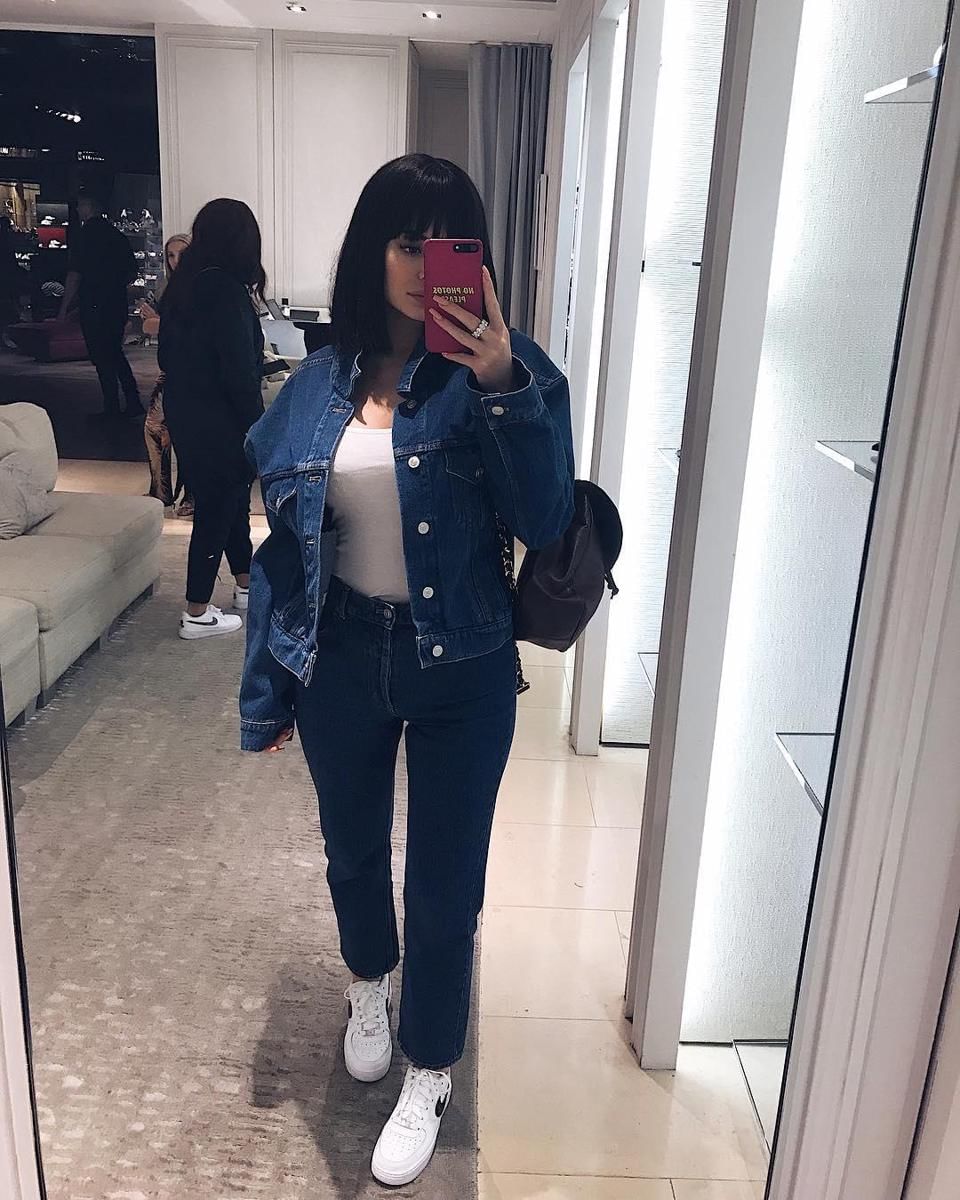 Instagram: @kyliejenner