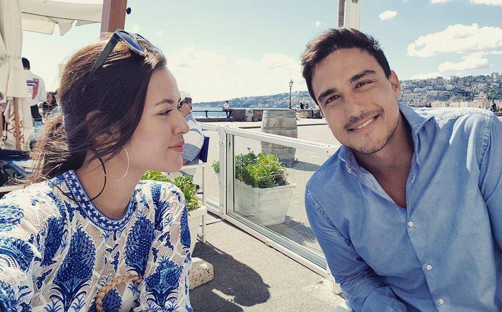 Instagram @hamishdw