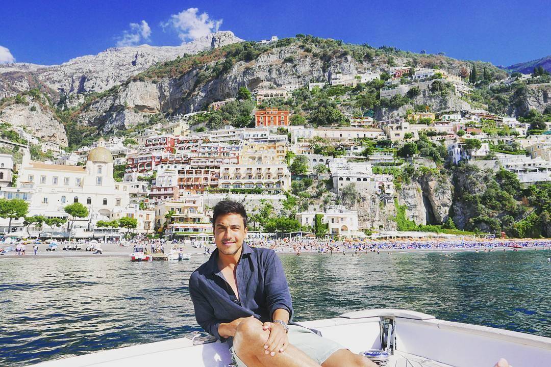 www.instagram.com/hamishdw
