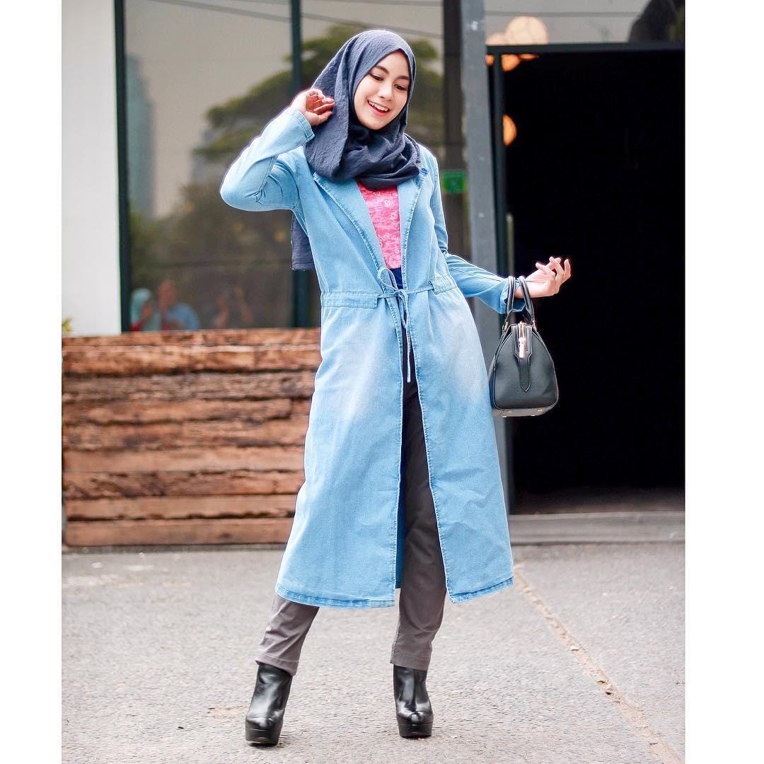 Instagram: @anisarahma_12