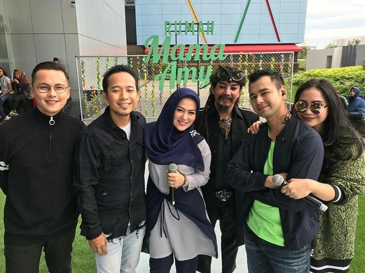 Instagram @raffinagita1717