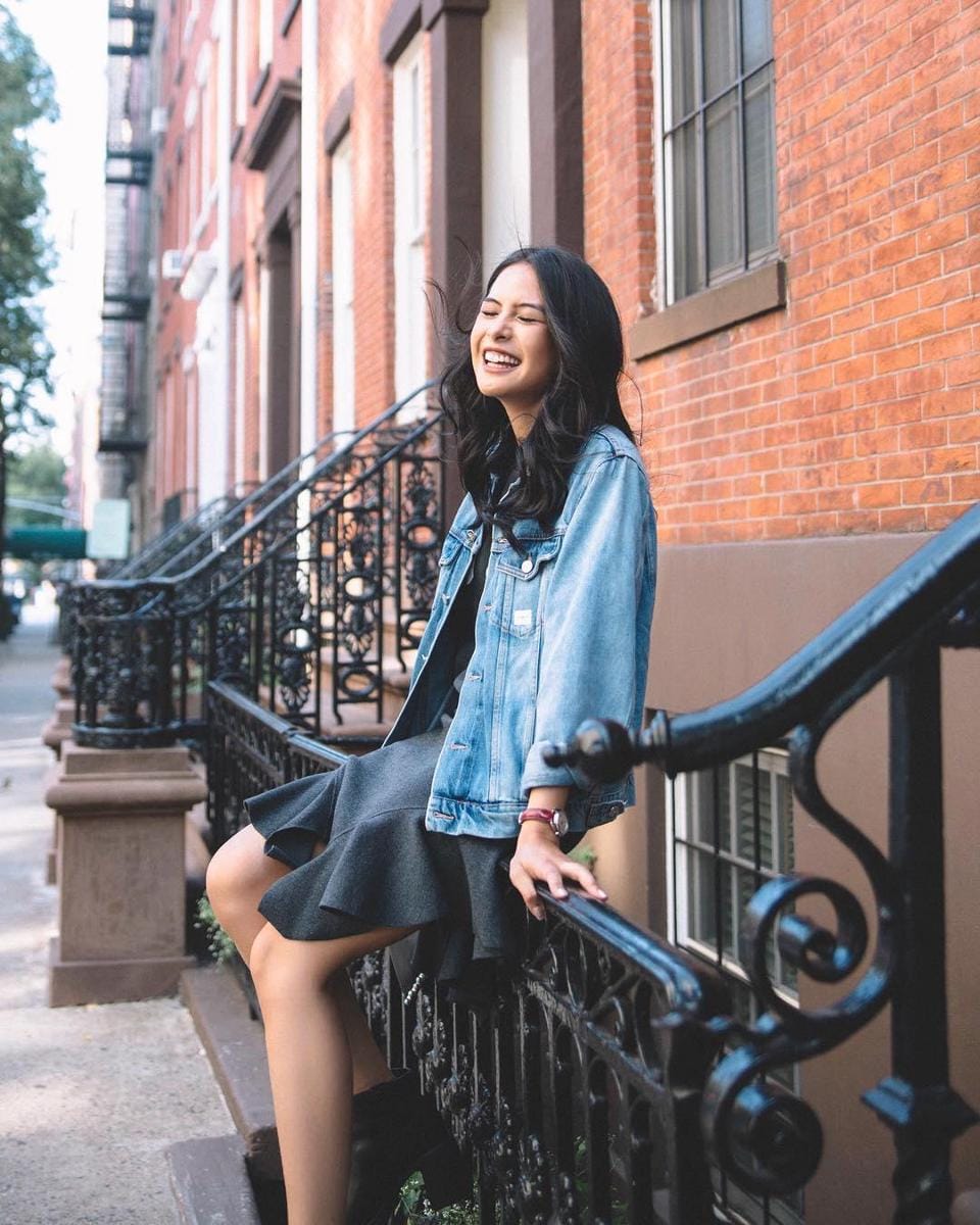 Instagram: @maudyayunda