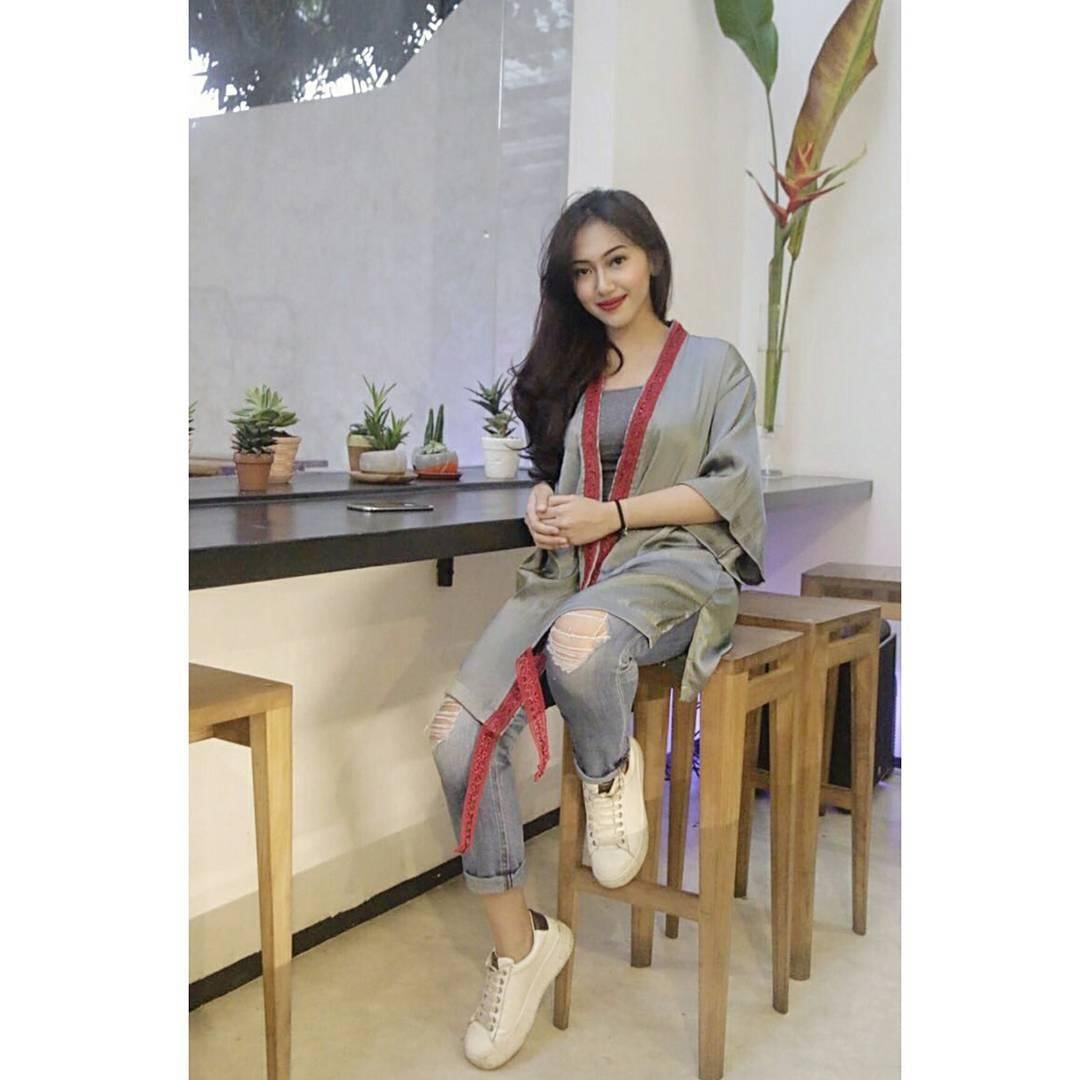 Instagram: @suci.patia