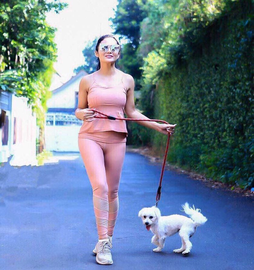 Instagram: @krisdayantilemos