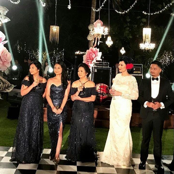 Instagram: @decoderby