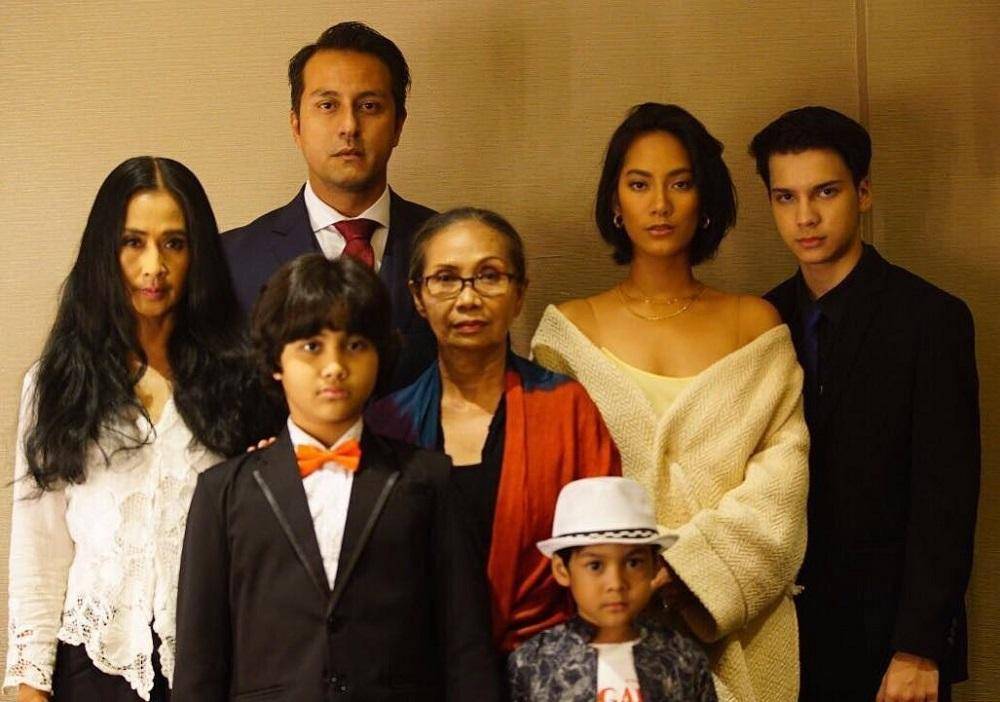 www.instagram.com/jokoanwar