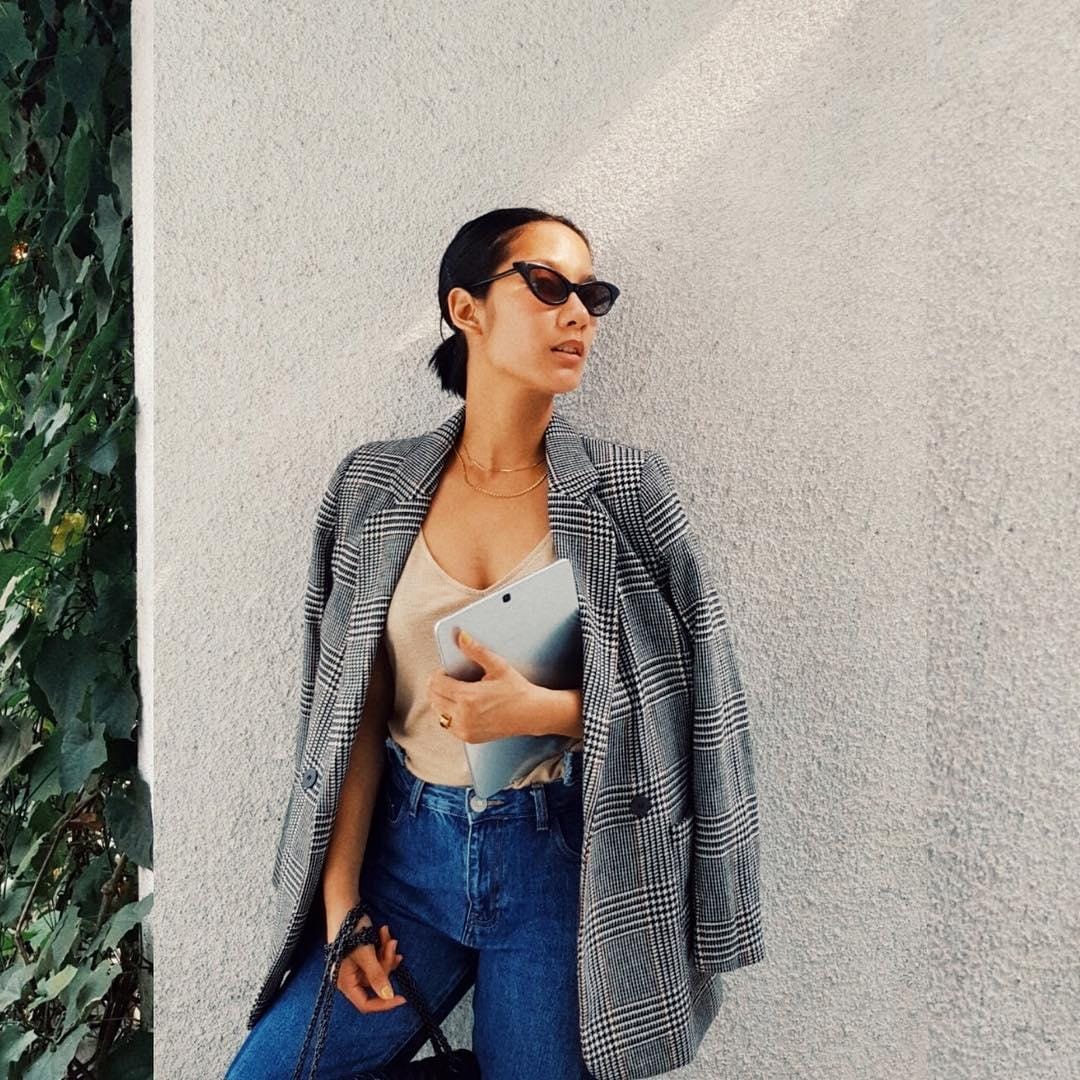 Instagram: @tarabasro