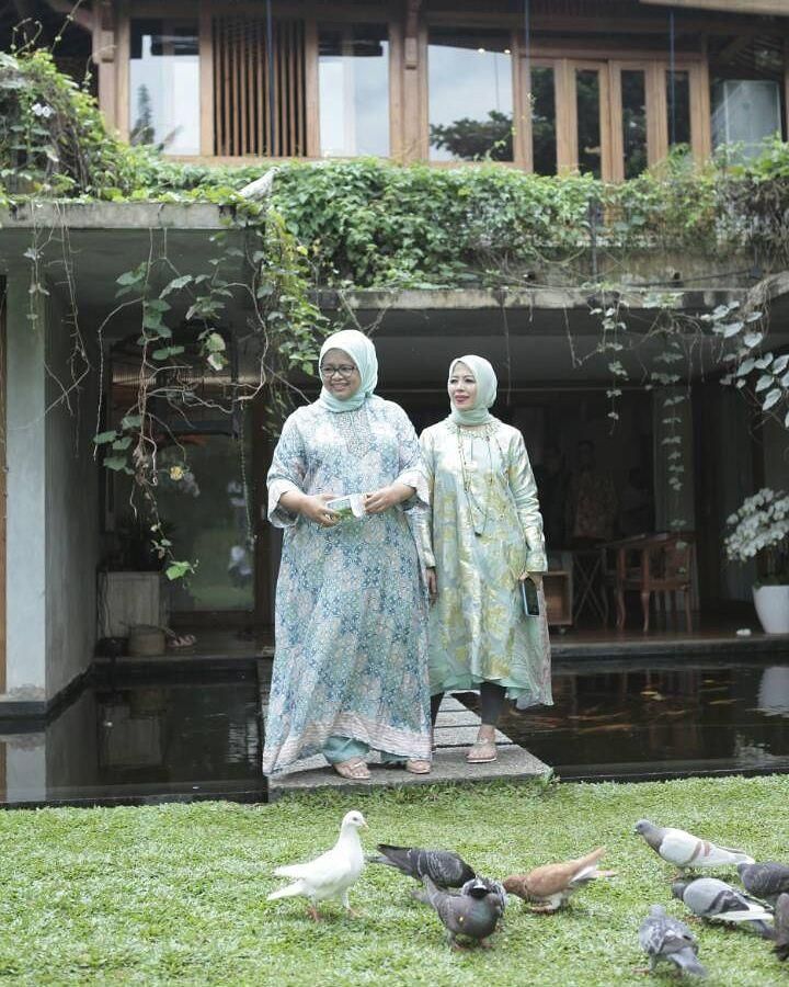 Instagram: @nurasiauno