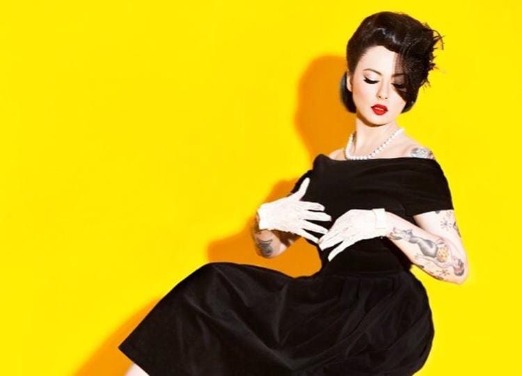 Instagram @miss_adinda_mae