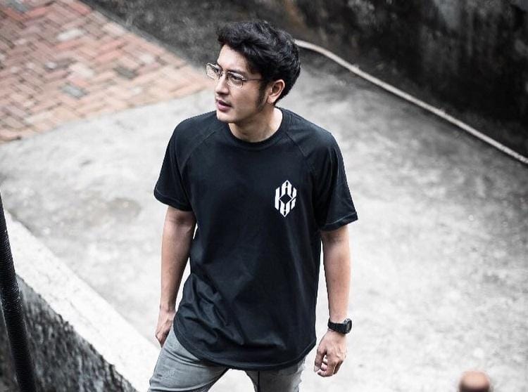 www.instagram.com/dimsanggara/